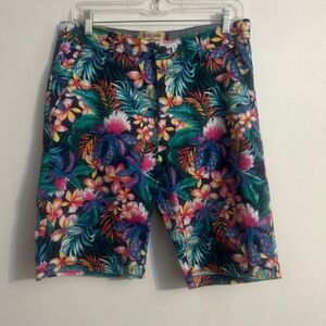 Hudson & Barrow Floral print shorts, size 32